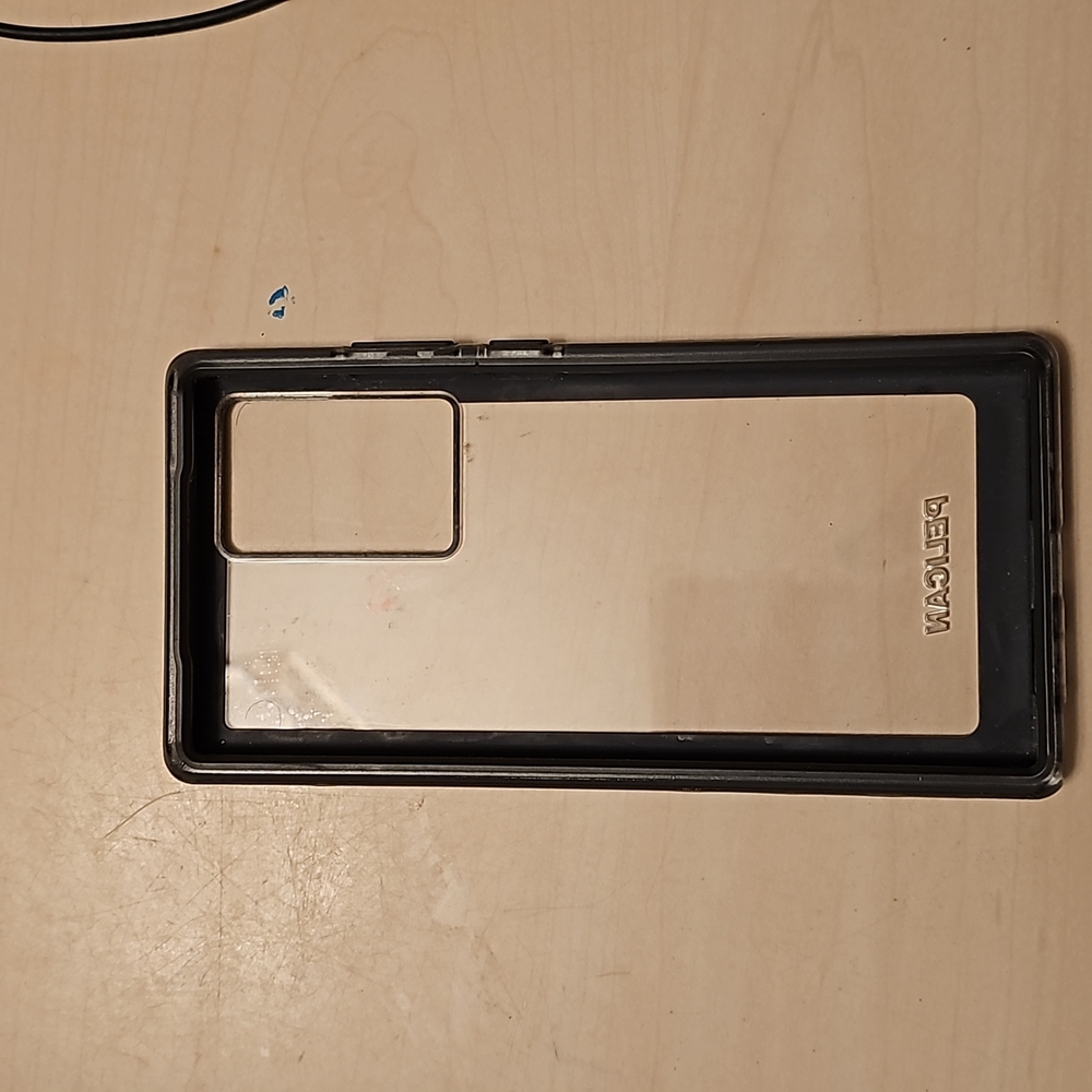 Phone case - Picture 4 of 5